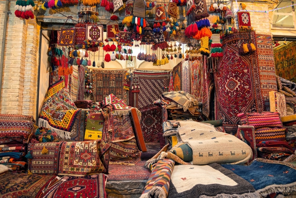 Why is Iranian carpet expensive?